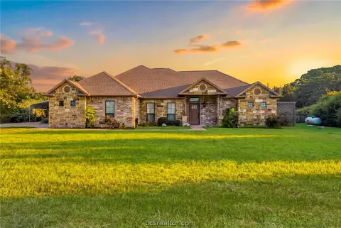 8700 Tejas Ranch Loop, Bryan, TX 77808
