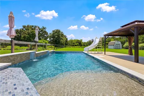 Exterior - 8700 Tejas Ranch Loop, Bryan, TX 77808 photo 7 of 11