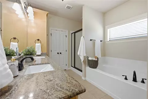 Bath - 8700 Tejas Ranch Loop, Bryan, TX 77808 photo 1 of 7