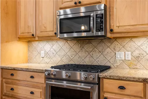 8700 Tejas Ranch Loop, Bryan, TX 77808 photo 10