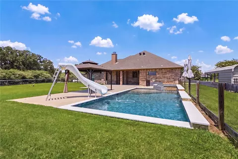 Exterior - 8700 Tejas Ranch Loop, Bryan, TX 77808 photo 6 of 11