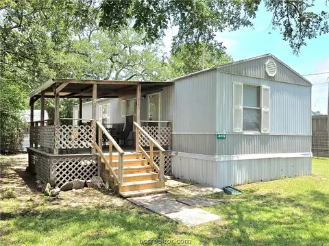 416 Leaning Oak Ln, Somerville, TX 77879