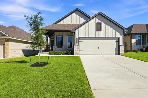10625 Burgundy Berry Way, College Station, TX 77845