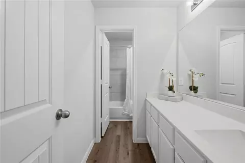 Entry Way - 961 Harper Ln, Bryan, TX 77803 photo 6 of 10