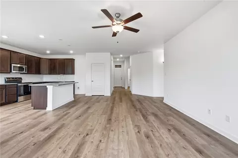 Entry Way - 6073 Badger St, Bryan, TX 77807 photo 2 of 6