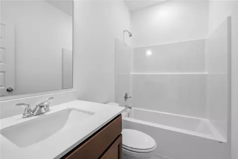 Bath - 6073 Badger St, Bryan, TX 77807 photo 1 of 1