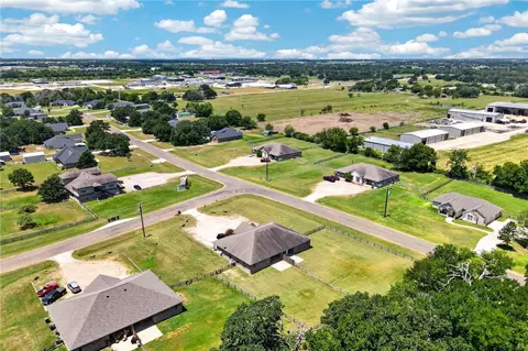 4001 Golden Eagle Dr, Bryan, TX 77808 photo 43