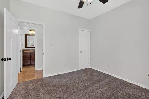 4001 Golden Eagle Dr, Bryan, TX 77808 photo 38