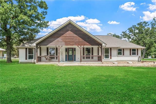 4165 Quiet Waters, North Zulch, TX 77872