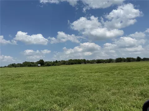5409 Fm 979, Cameron, TX 76520