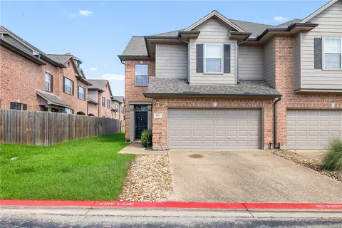 1425 W Villa Maria Road 904, Bryan, TX 77801