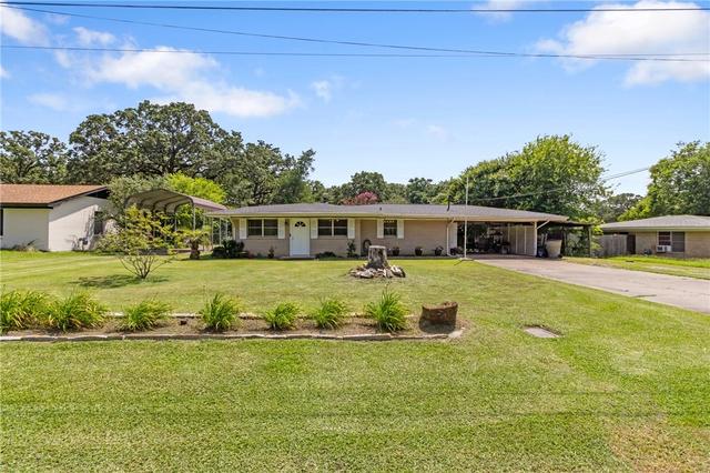 4200 Woody Ln, Bryan, TX 77803