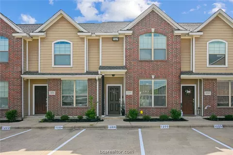 1000 Spring Loop 1205, College Station, TX 77840