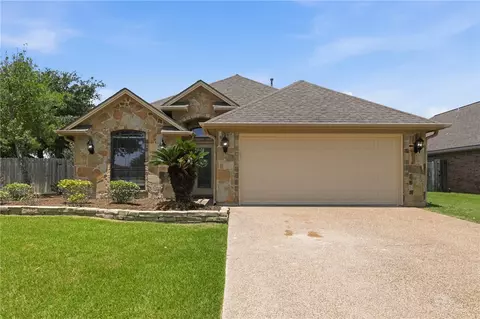901 Crystal Dove Ave, College Station, TX 77845