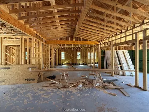 4768 Concordia Dr, Bryan, TX 77802 photo 8