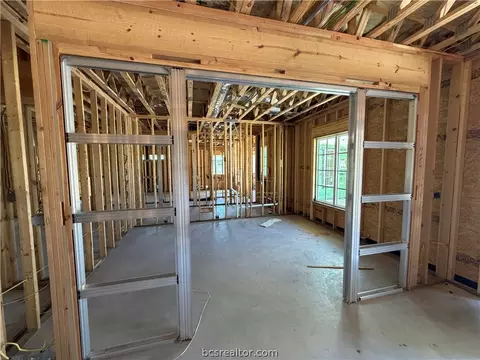 4721 Concordia Dr, Bryan, TX 77802 photo 9