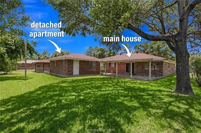 3807 Kelli Ln, Bryan, TX 77802