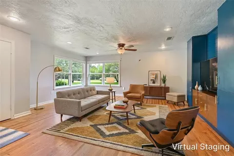 Living - 901 E North Ave, Bryan, TX 77802 photo 1 of 2