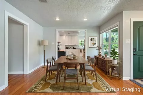 Dining - 901 E North Ave, Bryan, TX 77802 photo 1 of 3