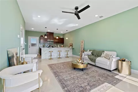 Living - 100 33rd W, Bryan, TX 77803 photo 2 of 2