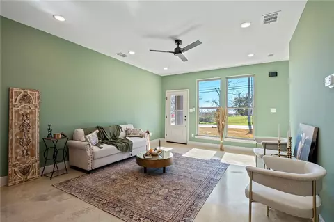 Living - 100 33rd W, Bryan, TX 77803 photo 1 of 2