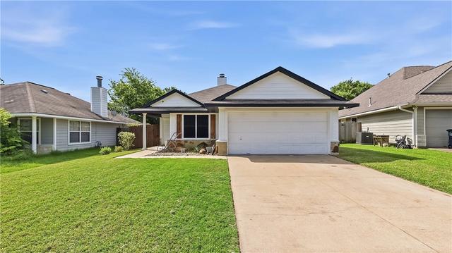 3924 Tranquil Path Dr, College Station, TX 77845