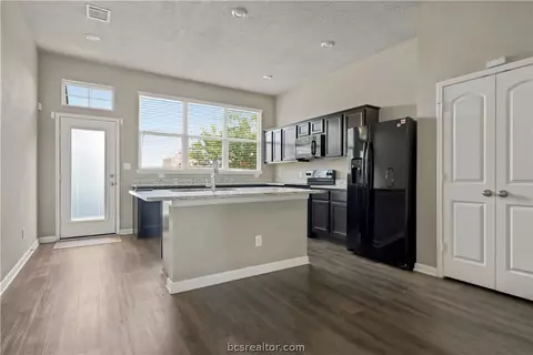 Kitchen - 2000 Shimla Dr, Bryan, TX 77807 photo 2 of 3