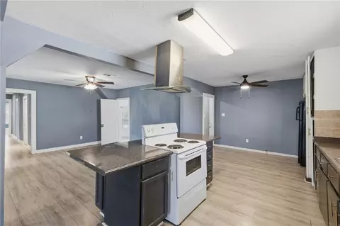 Entry Way - 1401 E 29th St, Bryan, TX 77802 photo 2 of 2