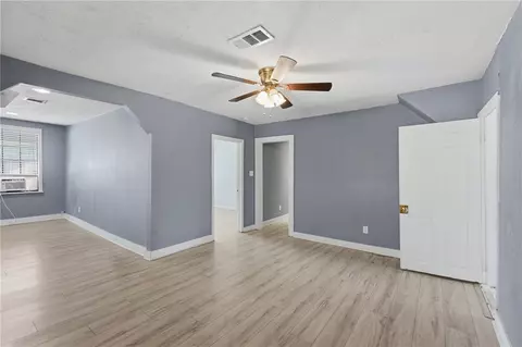 Living - 1401 E 29th St, Bryan, TX 77802 photo 4 of 6