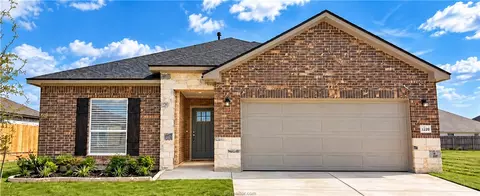 1220 Patriot Dr, College Station, TX 77845