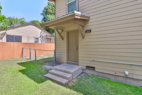 605-607 E Pease St, Bryan, TX 77803 photo 23