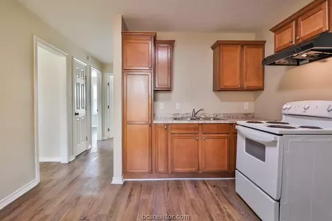 605-607 E Pease St, Bryan, TX 77803 photo 15