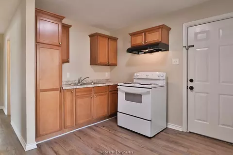 605-607 E Pease St, Bryan, TX 77803 photo 16
