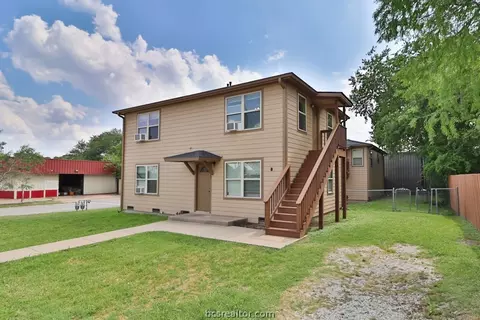 605-607 E Pease St, Bryan, TX 77803 photo 1