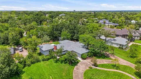 View/Area - 308 Brookside Dr E, Bryan, TX 77801 photo 2 of 4