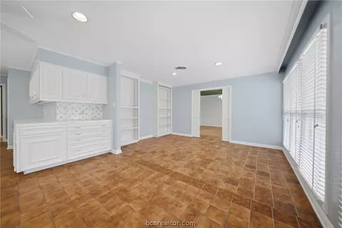 Other - 308 Brookside Dr E, Bryan, TX 77801 photo 4 of 10