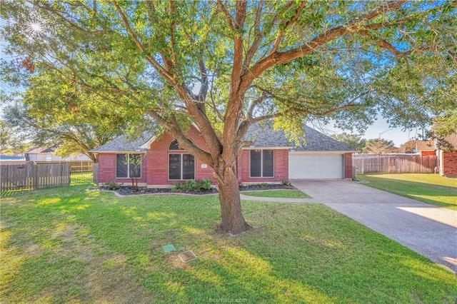 602 Aster Dr, College Station, TX 77845
