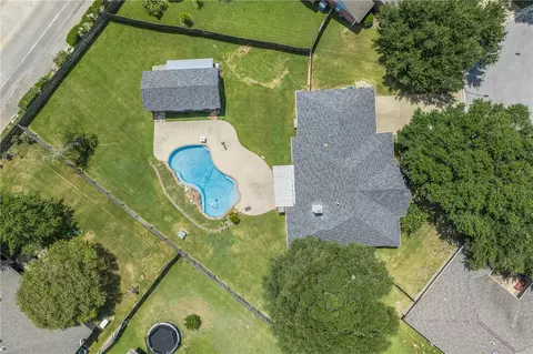602 Aster Dr, College Station, TX 77845