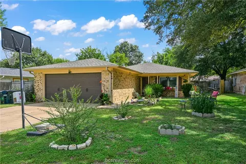 3101 Bluestem Dr, College Station, TX 77845