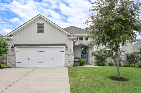 4004 Brownway Dr, College Station, TX 77845