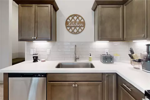 2846 Messenger Way, Bryan, TX 77803 photo 9