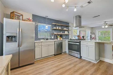 1207 E 26th St, Bryan, TX 77803 photo 7