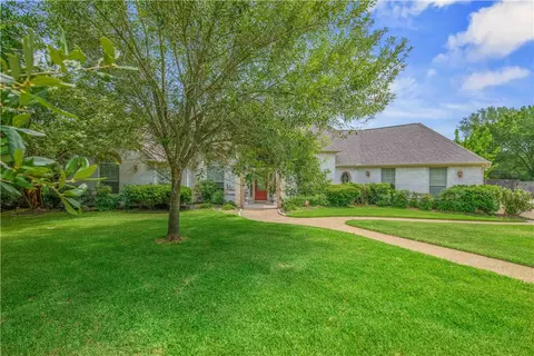 4401 Rocky Meadows Dr, College Station, TX 77845