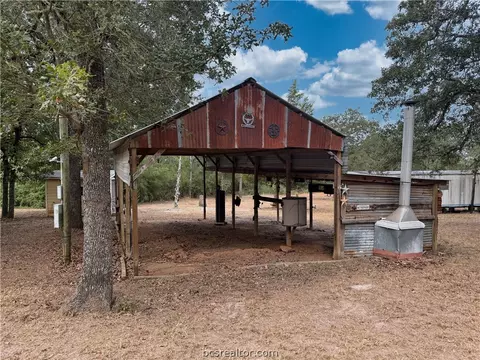 13358 Double Deuce Lane Ln NW, Bryan, TX 77807 photo 34