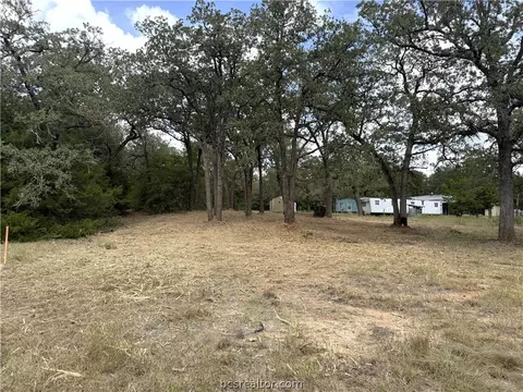 13358 Double Deuce Lane Ln NW, Bryan, TX 77807 photo 3