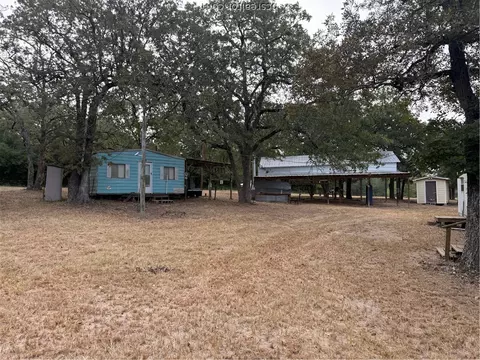 13358 Double Deuce Lane Ln NW, Bryan, TX 77807 photo 28