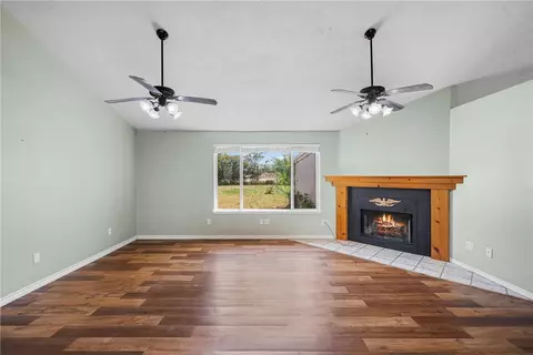 Living - 12670 Copperhead Rd, Bryan, TX 77808 photo 2 of 4