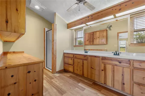 Bath - 12670 Copperhead Rd, Bryan, TX 77808 photo 2 of 2