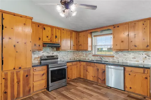 Kitchen - 12670 Copperhead Rd, Bryan, TX 77808 photo 3 of 3