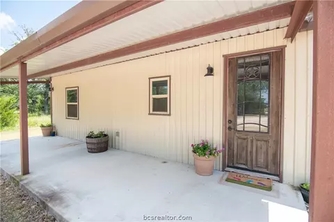 Exterior - 11696 Long Trussel Rd, Bryan, TX 77808 photo 1 of 8